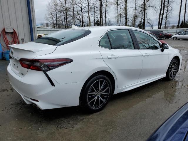 Изображение 3 2024 TOYOTA CAMRY SE NIGHT SHADE 2024 с VIN 4T1G11AKXRU232768