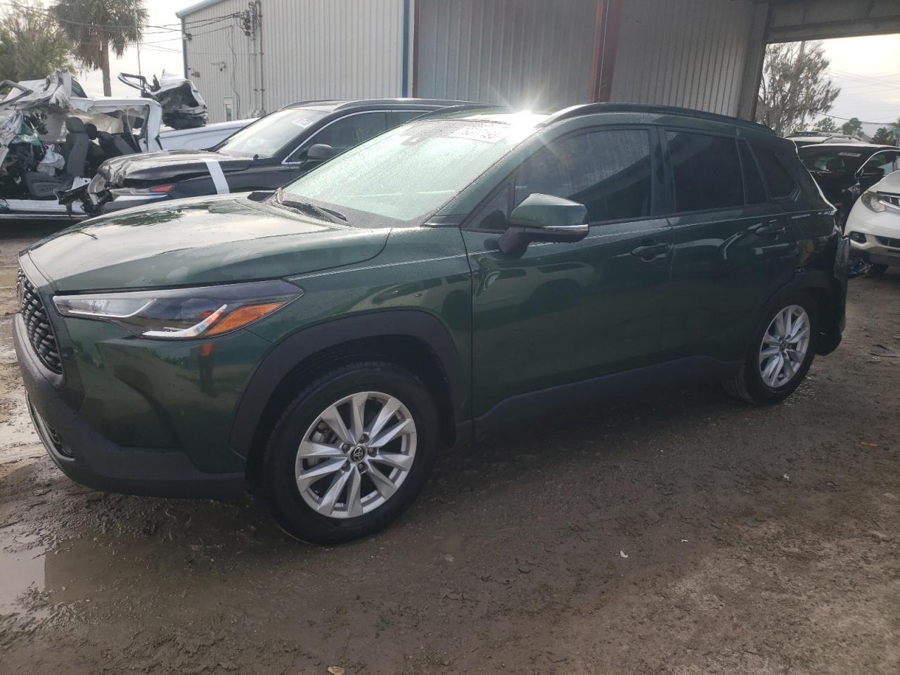 Изображение 1 2022 TOYOTA COROLLA CROSS LE 2022 с VIN 7MUCAAAG8NV025279