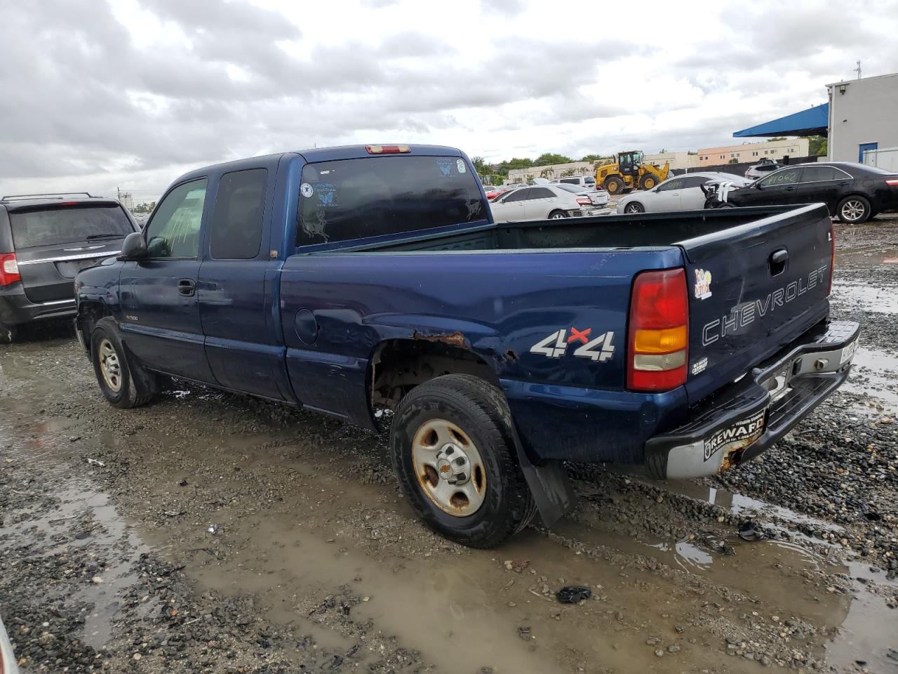 Obraz 2 z 2001 CHEVROLET SILVERADO K1500 2001 z VIN 1GCEK19TX1E116619