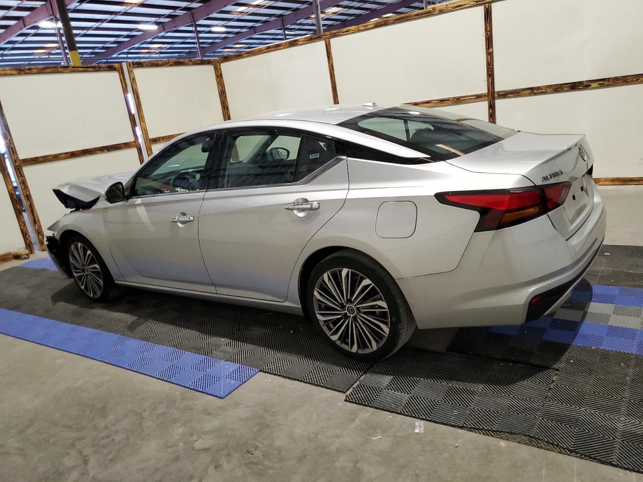 Obraz 2 z 2023 NISSAN ALTIMA SL 2023 z VIN 1N4BL4EV7PN326778