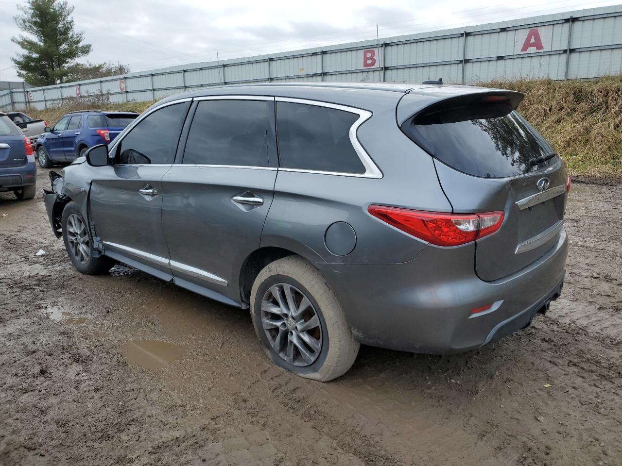 Image 2 of 2015 INFINITI QX60  2015 with VIN 5N1AL0MM7FC517291