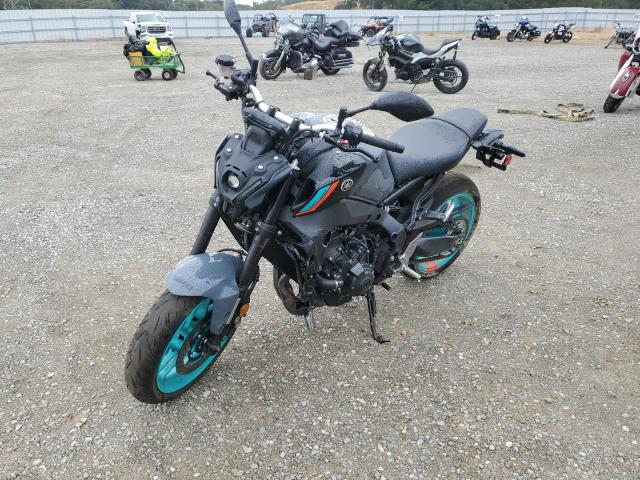 Obraz 2 z 2022 YAMAHA MT09 C 2022 z VIN JYARN71Y0NA000681