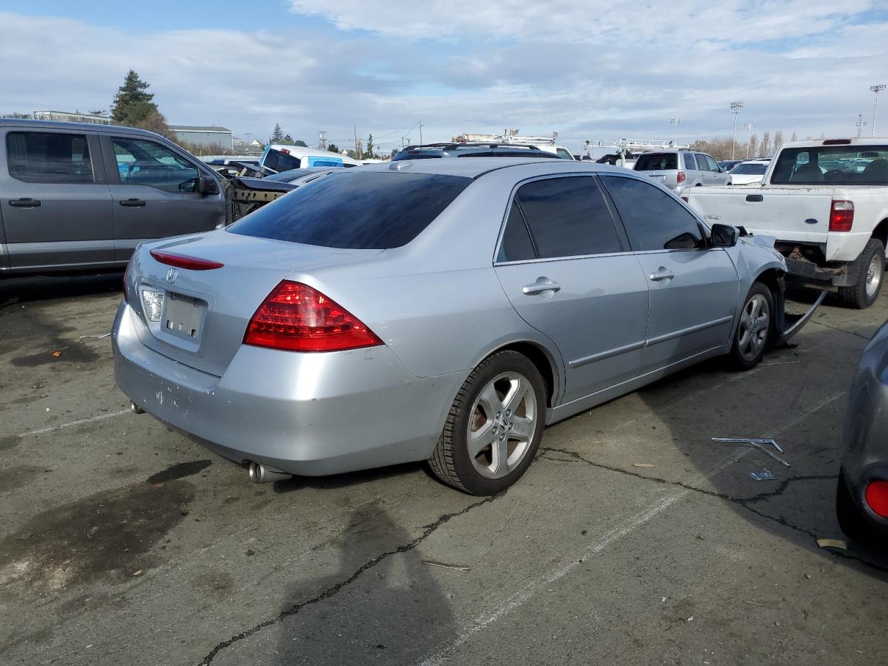 Image 3 of 2006 HONDA ACCORD EX 2006 with VIN 1HGCM65596A009034