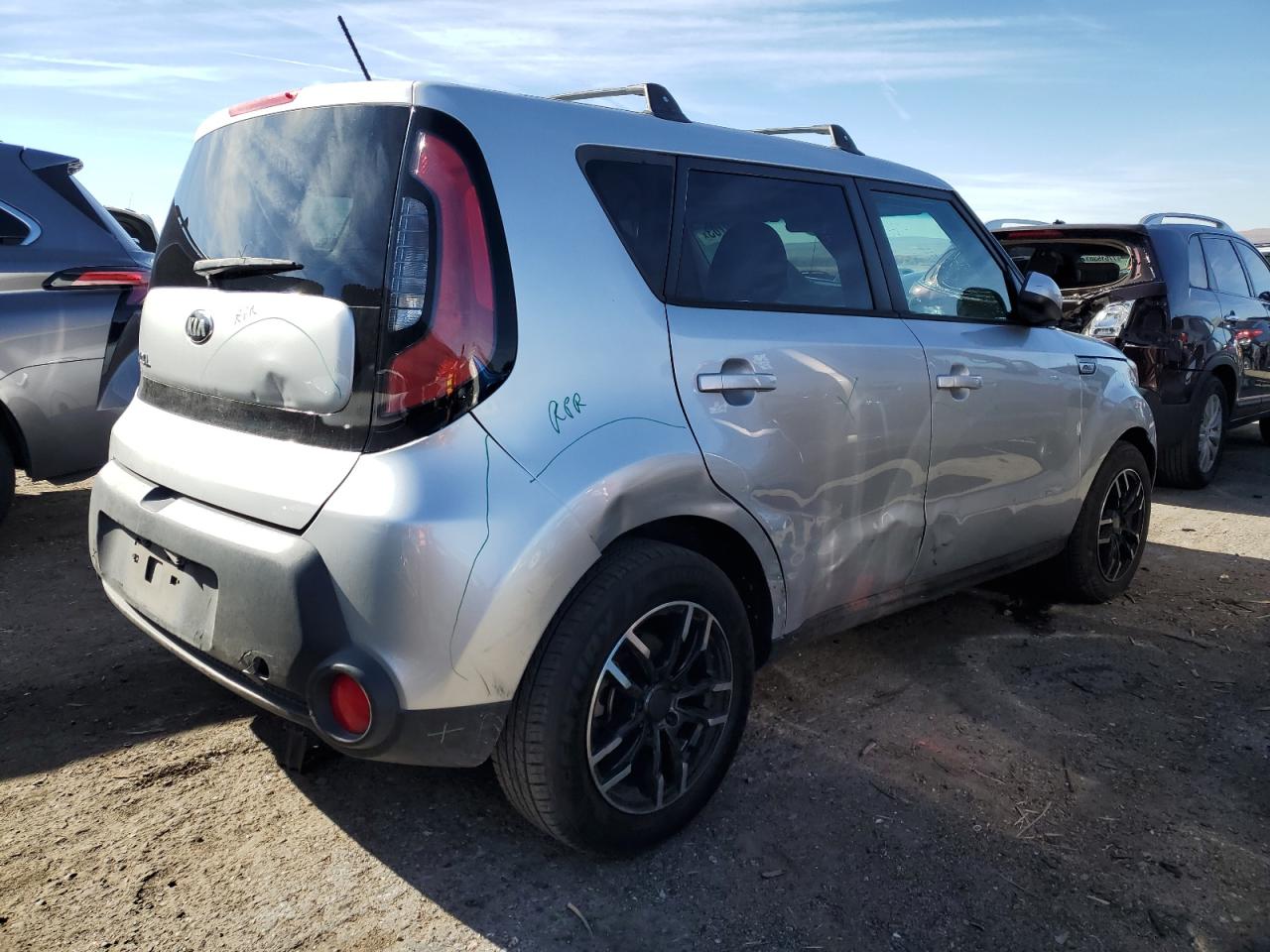 Obraz 3 z 2015 KIA SOUL  2015 z VIN KNDJN2A2XF7795933