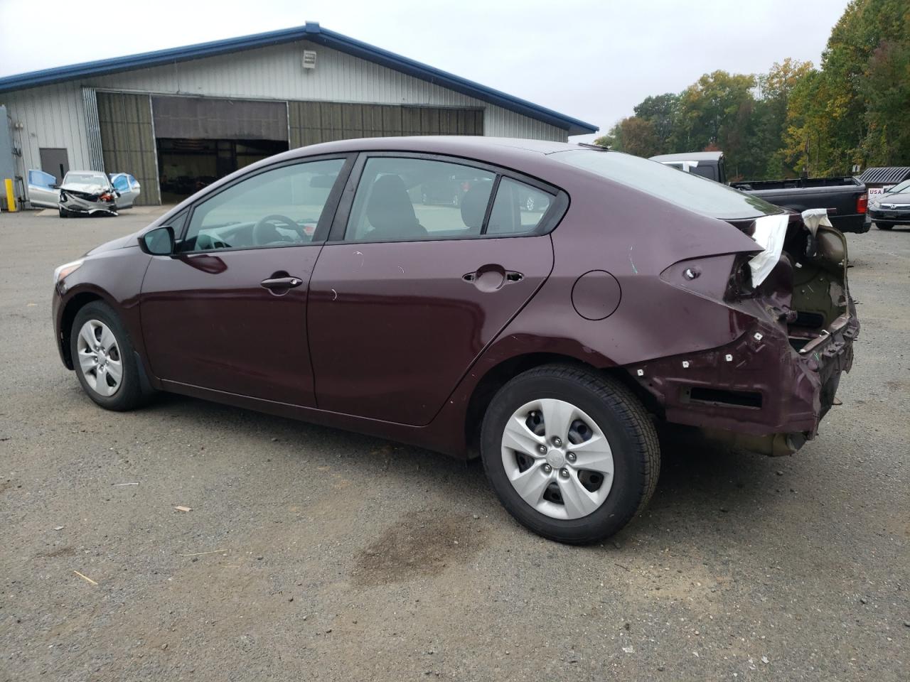 Obraz 2 z 2017 KIA FORTE LX 2017 z VIN 3KPFK4A78HE067908