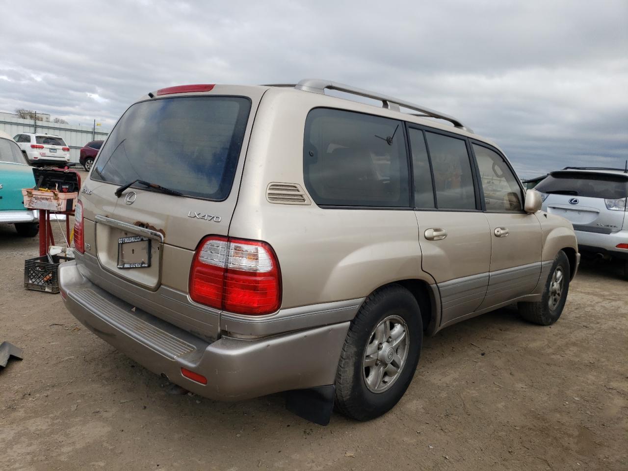 Image 3 of 1998 LEXUS LX 470 1998 with VIN JT6HT00W9W0013327