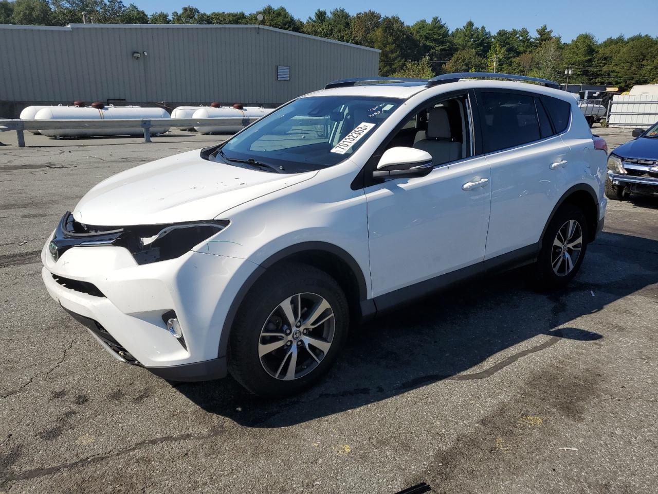 Obraz 1 z 2018 TOYOTA RAV4 ADVENTURE 2018 z VIN 2T3RFREV8JW744666