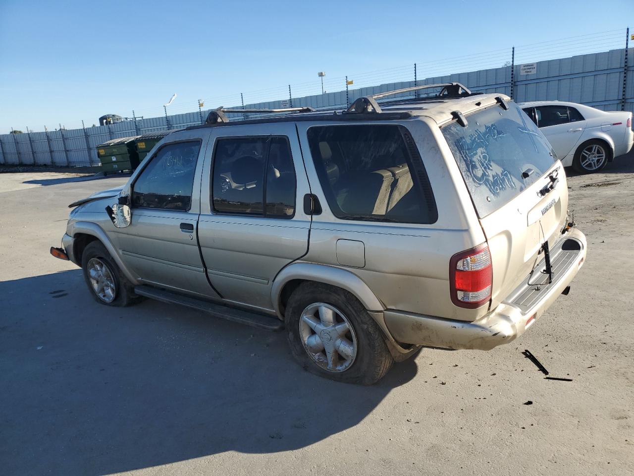 Изображение 2 2001 NISSAN PATHFINDER LE 2001 с VIN JN8DR09XX1W564832