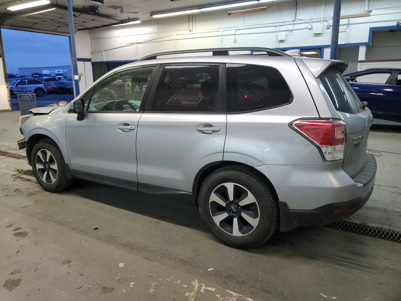 Image 2 of 2017 SUBARU FORESTER 2.5I PREMIUM 2017 with VIN JF2SJAEC8HH443039