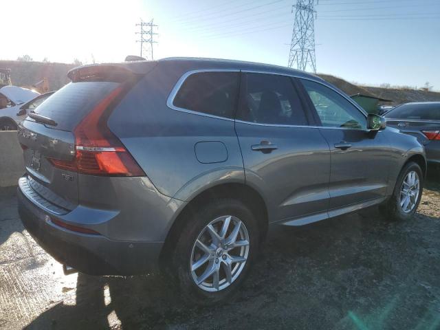 Image 3 of 2018 VOLVO XC60 T5 MOMENTUM 2018 with VIN YV4102RK3J1025407