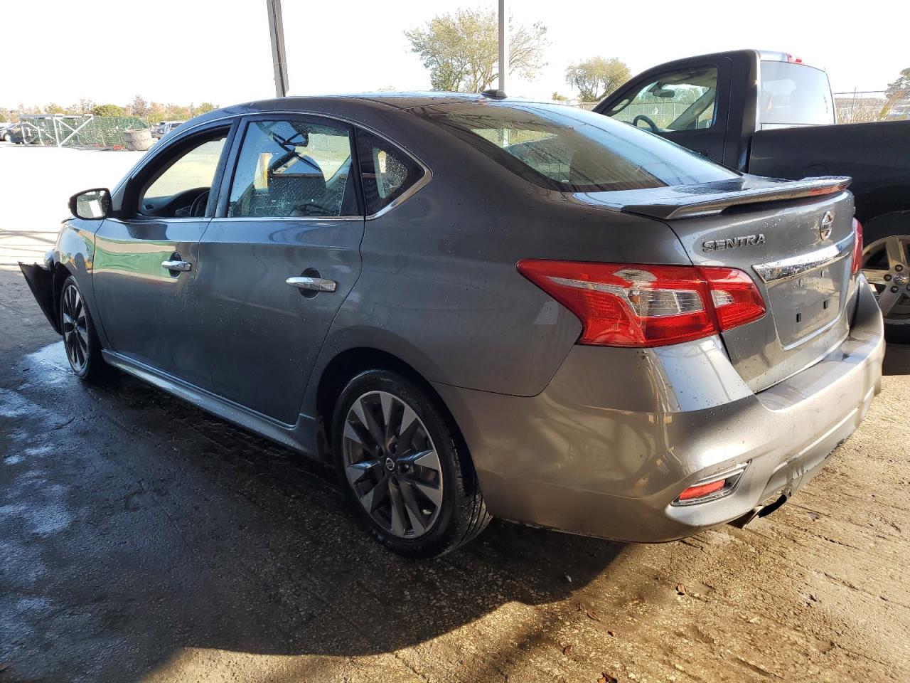 Изображение 2 2019 NISSAN SENTRA S 2019 с VIN 3N1AB7AP8KY219304