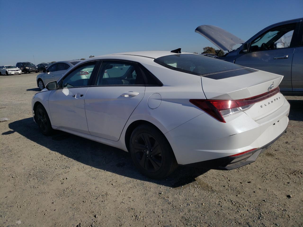 Изображение 2 2021 HYUNDAI ELANTRA SEL 2021 с VIN 5NPLM4AG4MH052910