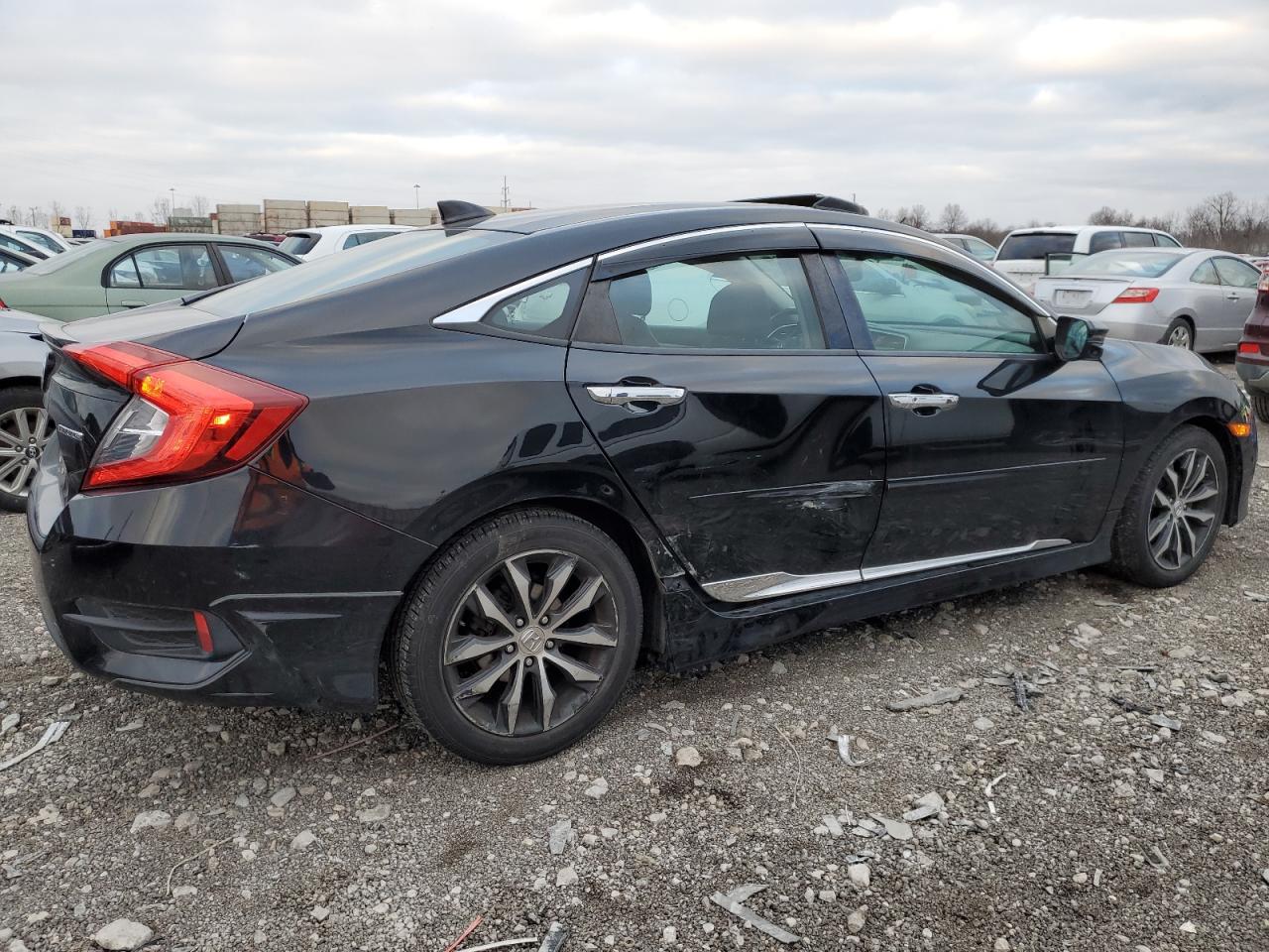 Image 3 of 2016 HONDA CIVIC TOURING 2016 with VIN 19XFC1F9XGE222060