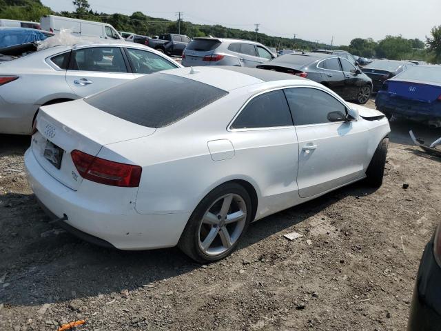 Obraz 3 z 2010 AUDI A5 PREMIUM PLUS 2010 z VIN WAULFAFRXAA050825