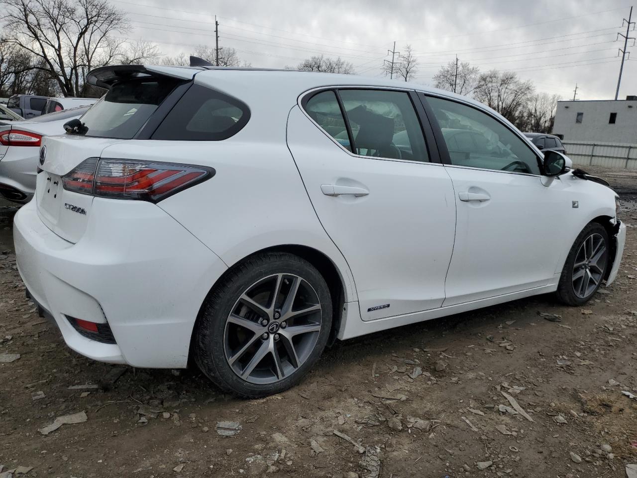 Obraz 3 z 2014 LEXUS CT 200 2014 z VIN JTHKD5BH2E2194019