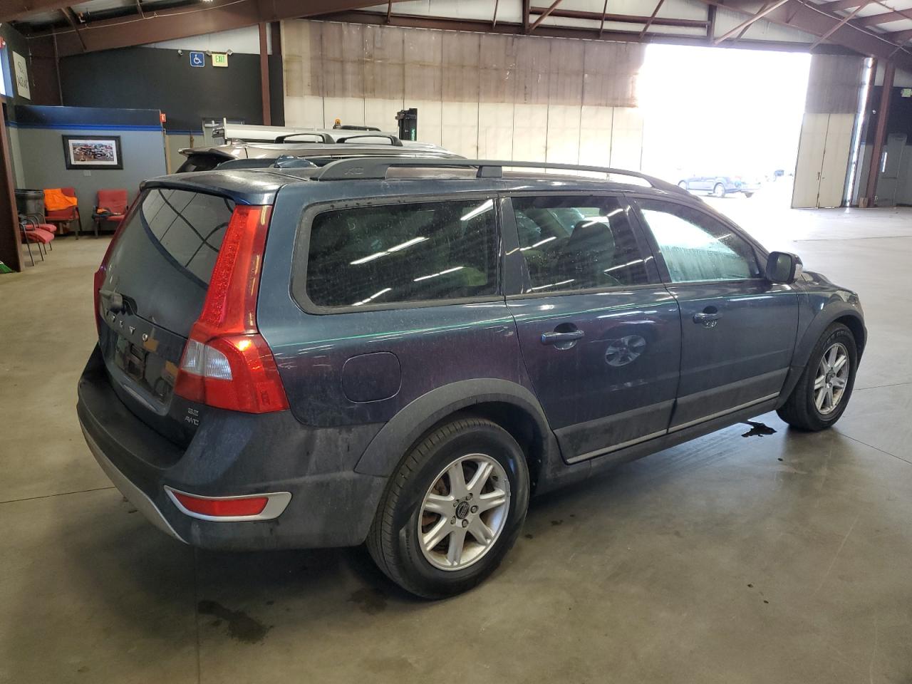 Image 3 of 2008 VOLVO XC70  2008 with VIN YV4BZ982X81027041