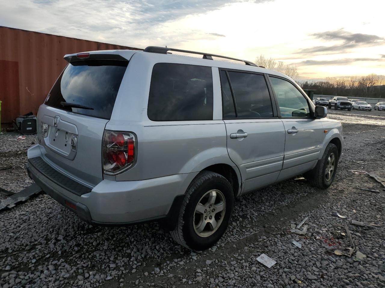 Image 3 of 2008 HONDA PILOT EXL 2008 with VIN 5FNYF286X8B021330