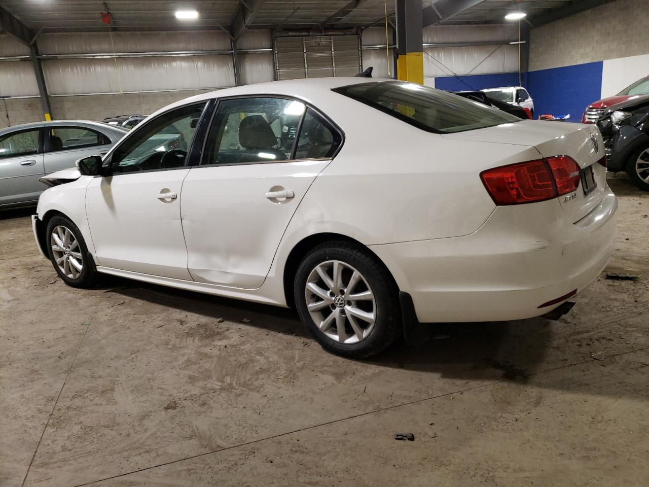 Изображение 2 2011 VOLKSWAGEN JETTA SE 2011 с VIN 3VWDZ7AJ0BM388268