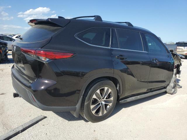 Image 3 of 2020 TOYOTA HIGHLANDER XLE 2020 with VIN 5TDGZRAH8LS019927
