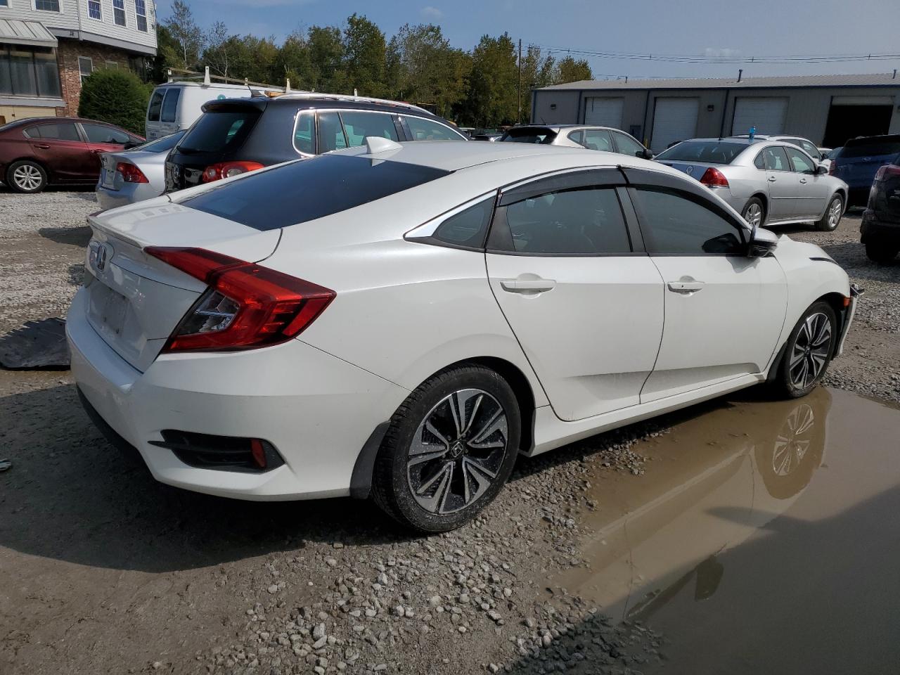 Obraz 3 z 2017 HONDA CIVIC EX 2017 z VIN 19XFC1F31HE207900