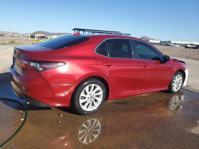 Obraz 3 z 2022 TOYOTA CAMRY LE 2022 z VIN 4T1C11AK1NU055732