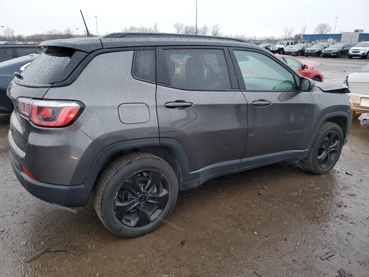 Obraz 3 z 2018 JEEP COMPASS LATITUDE 2018 z VIN 3C4NJDBB1JT314401