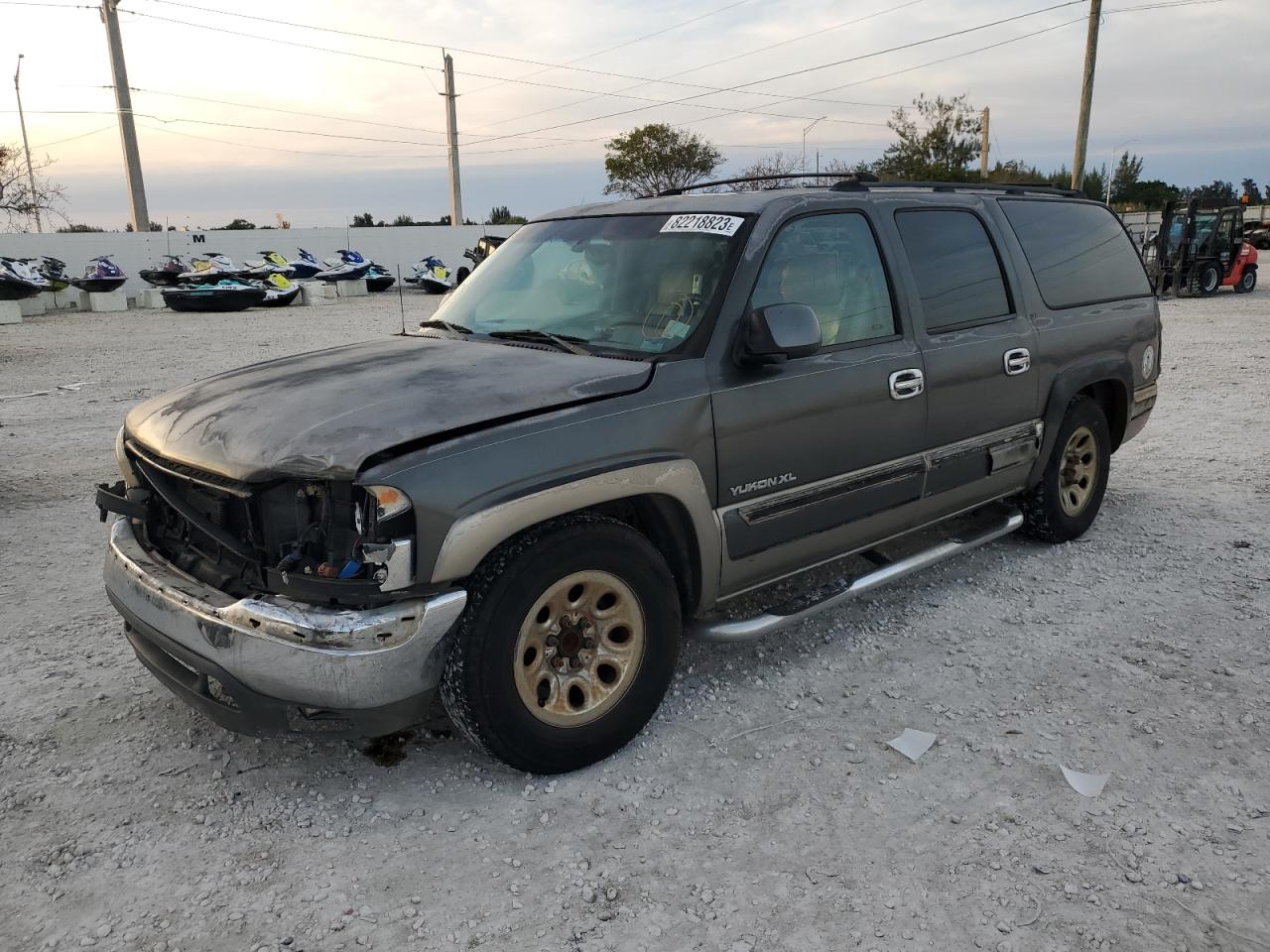 2001 GMC YUKON XL C1500 2001 image