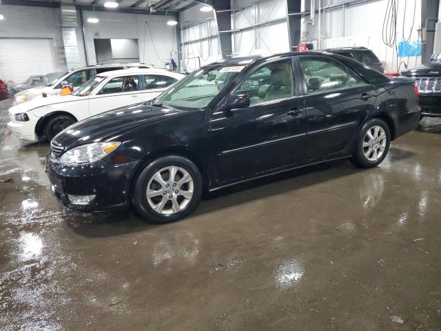 Obraz 1 z 2005 TOYOTA CAMRY LE 2005 z VIN 4T1BF30K75U085831