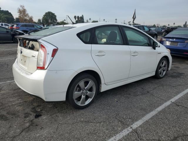 Image 3 of 2013 TOYOTA PRIUS  2013 with VIN JTDKN3DU3D5580359