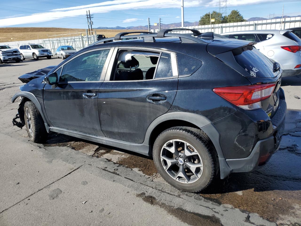 Image 2 of 2018 SUBARU CROSSTREK PREMIUM 2018 with VIN JF2GTABC2JH275604