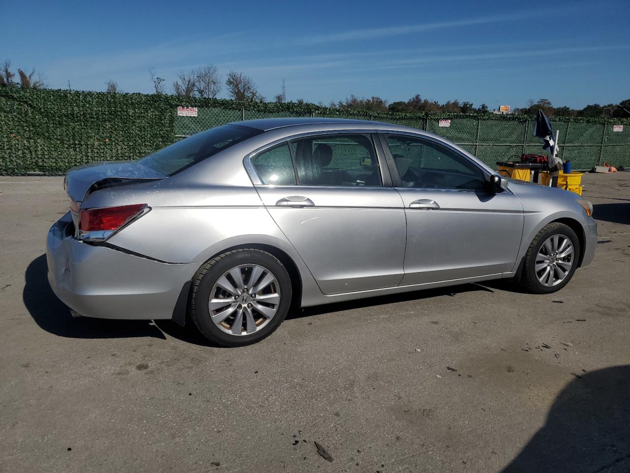 Obraz 3 z 2011 HONDA ACCORD EX 2011 z VIN 1HGCP2F79BA077909