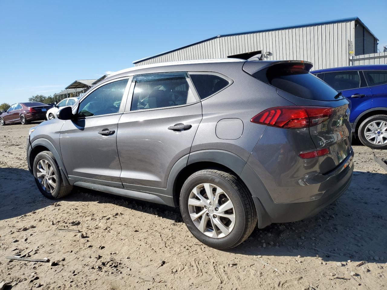 Image 2 of 2020 HYUNDAI TUCSON LIMITED 2020 with VIN KM8J33A41LU141232
