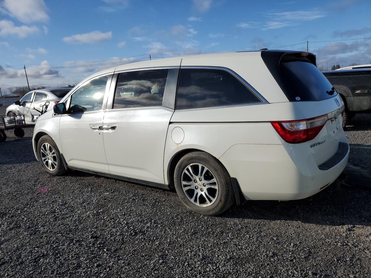 Изображение 2 Honda Odyssey Exl 2012 с VIN 5FNRL5H61CB502042