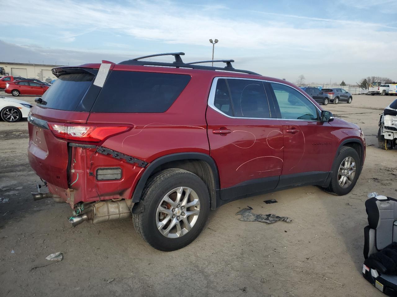 Obraz 3 z 2019 CHEVROLET TRAVERSE LT 2019 z VIN 1GNEVGKW0KJ302393