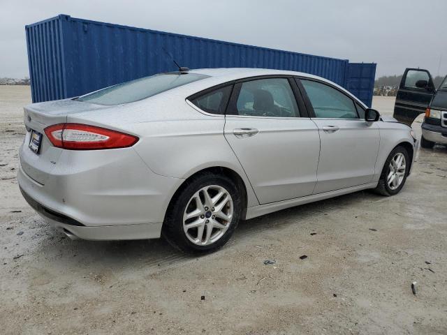 Image 3 of 2016 FORD FUSION SE 2016 with VIN 3FA6P0H74GR139135