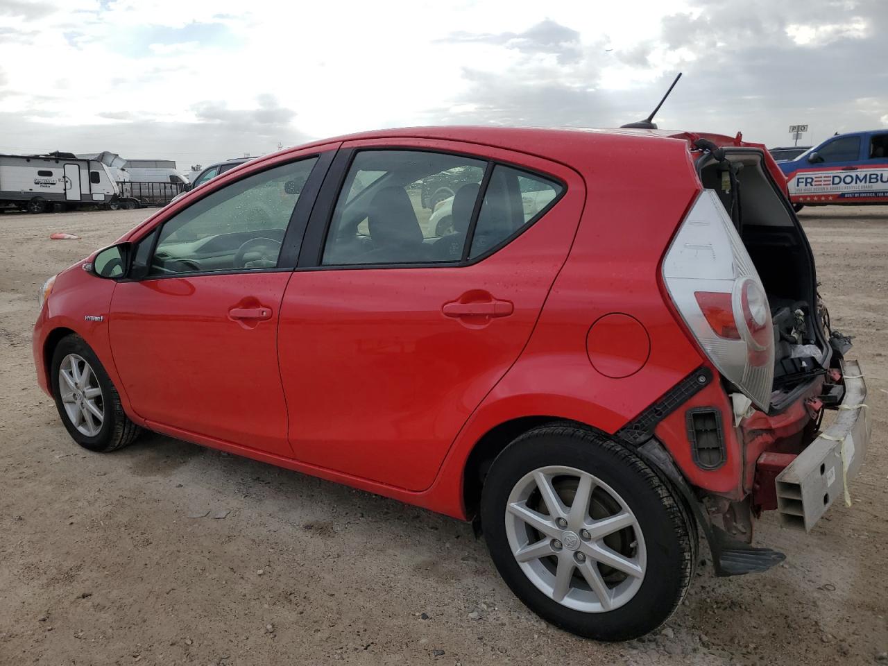 Obraz 2 z 2014 TOYOTA PRIUS C  2014 z VIN JTDKDTB35E1569594