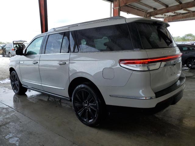 Image 2 of 2023 LINCOLN NAVIGATOR L RESERVE 2023 with VIN 5LMJJ3KGXPEL10885