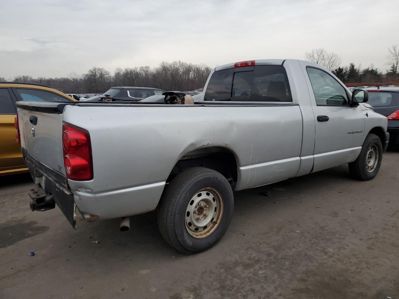 Изображение 3 2007 DODGE RAM 1500 ST 2007 с VIN 1D7HA16K27J542368