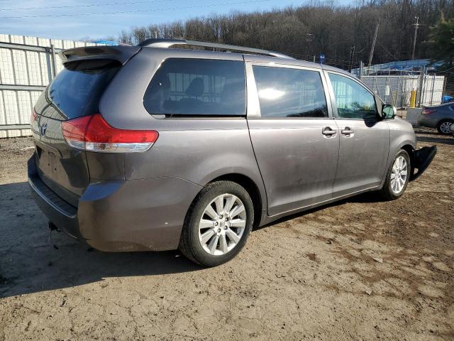 Изображение 3 2013 TOYOTA SIENNA LE 2013 с VIN 5TDJK3DC1DS052647