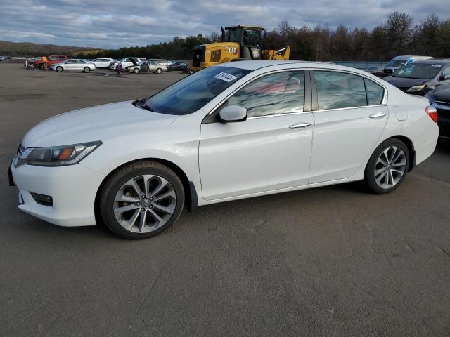 Image 1 of 2015 HONDA ACCORD SPORT 2015 with VIN 1HGCR2F52FA252046