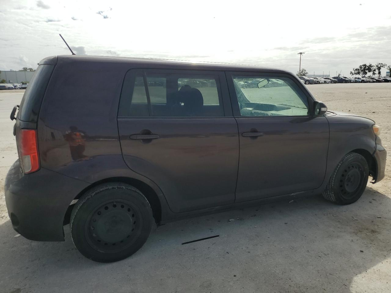 Image 3 of 2011 TOYOTA SCION XB 2011 with VIN JTLZE4FE4B1121411