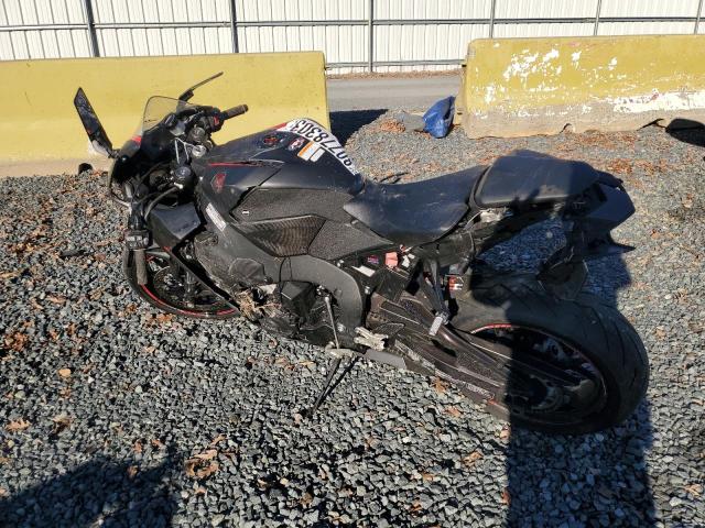 Image 3 of 2017 HONDA CBR1000 RA 2017 with VIN JH2SC7751HK000462