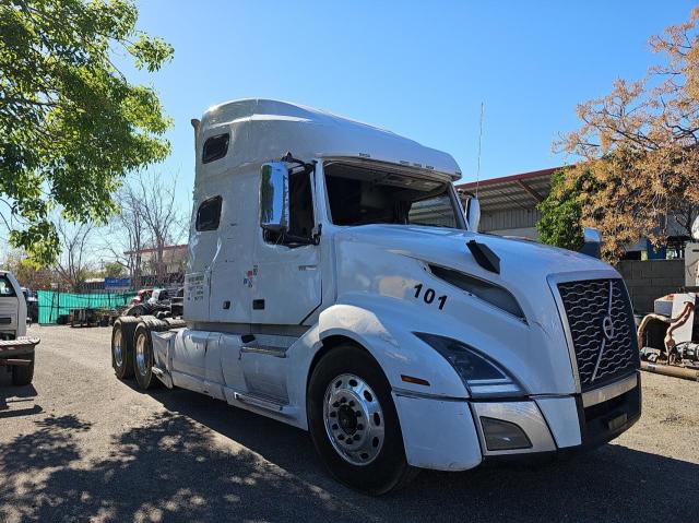 Изображение 1 2019 VOLVO VN VNL 2019 с VIN 4V4NC9TH7KN217316