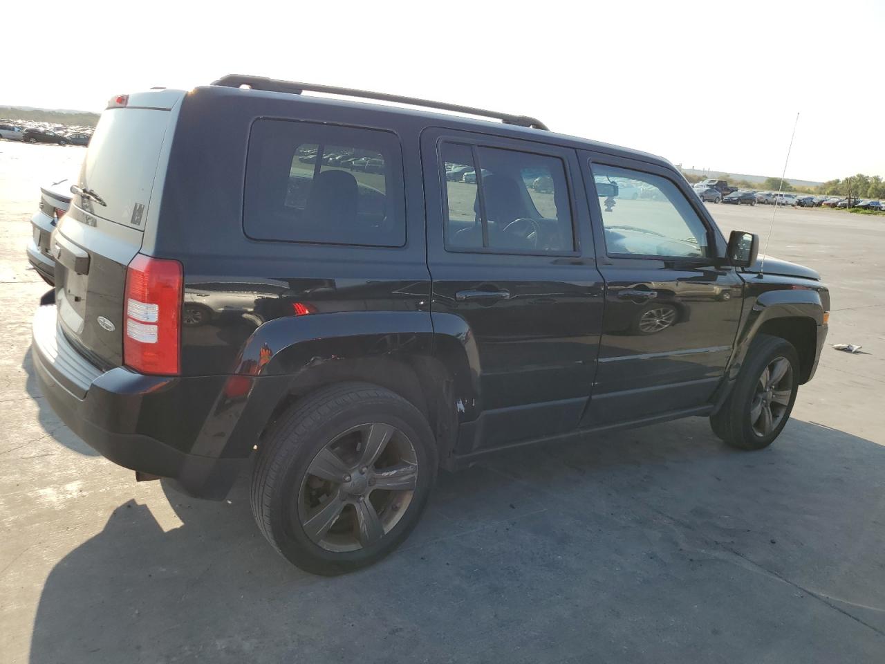 Изображение 3 2015 JEEP PATRIOT LATITUDE 2015 с VIN 1C4NJRFB9FD117741