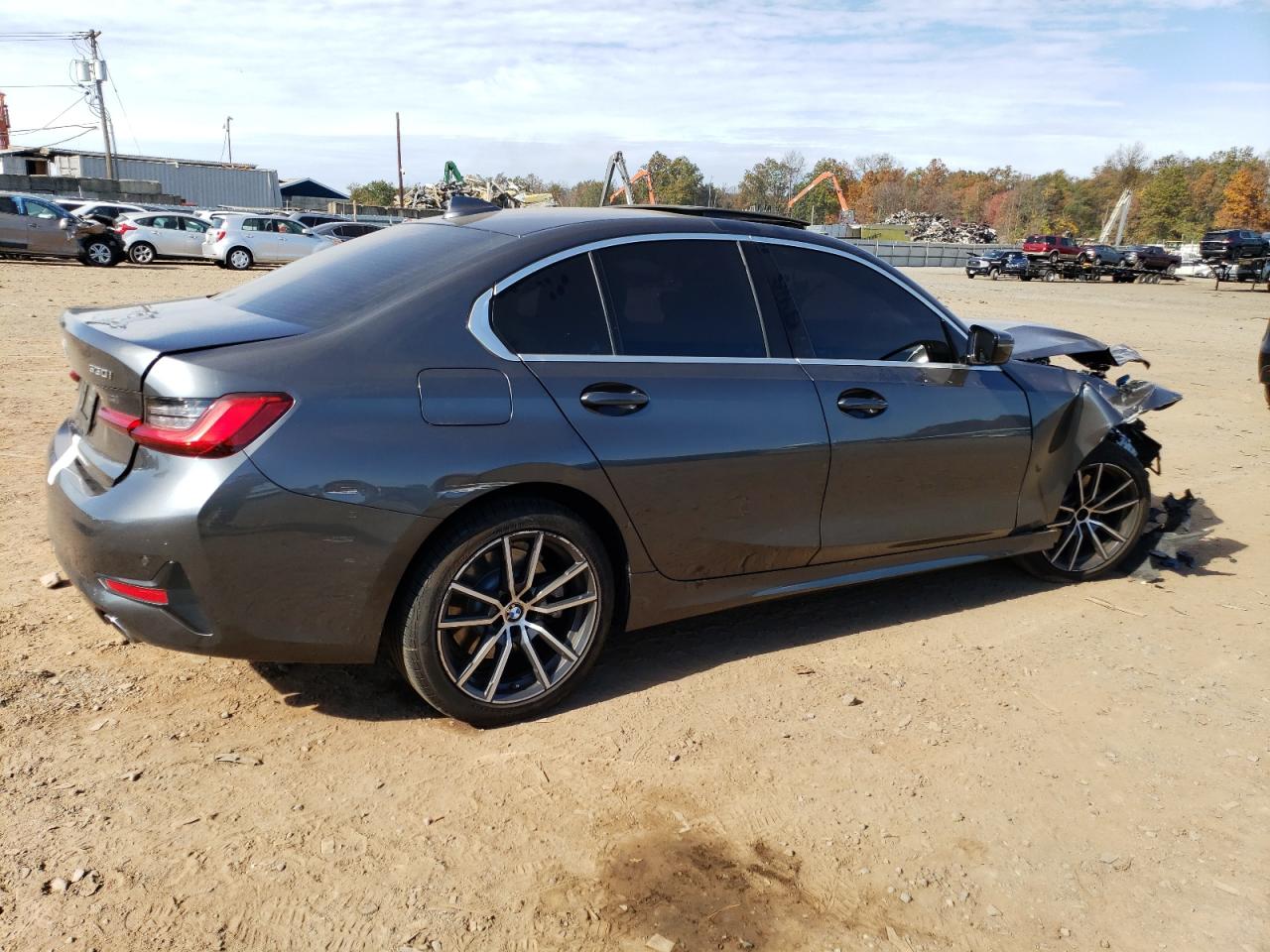 Obraz 3 z 2020 BMW 330XI  2020 z VIN 3MW5R7J03L8B13936