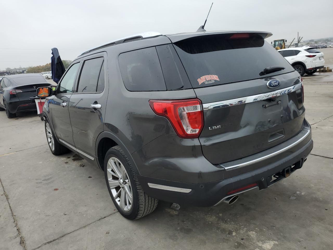 Image 2 of 2019 FORD EXPLORER LIMITED 2019 with VIN 1FM5K7F88KGA97377