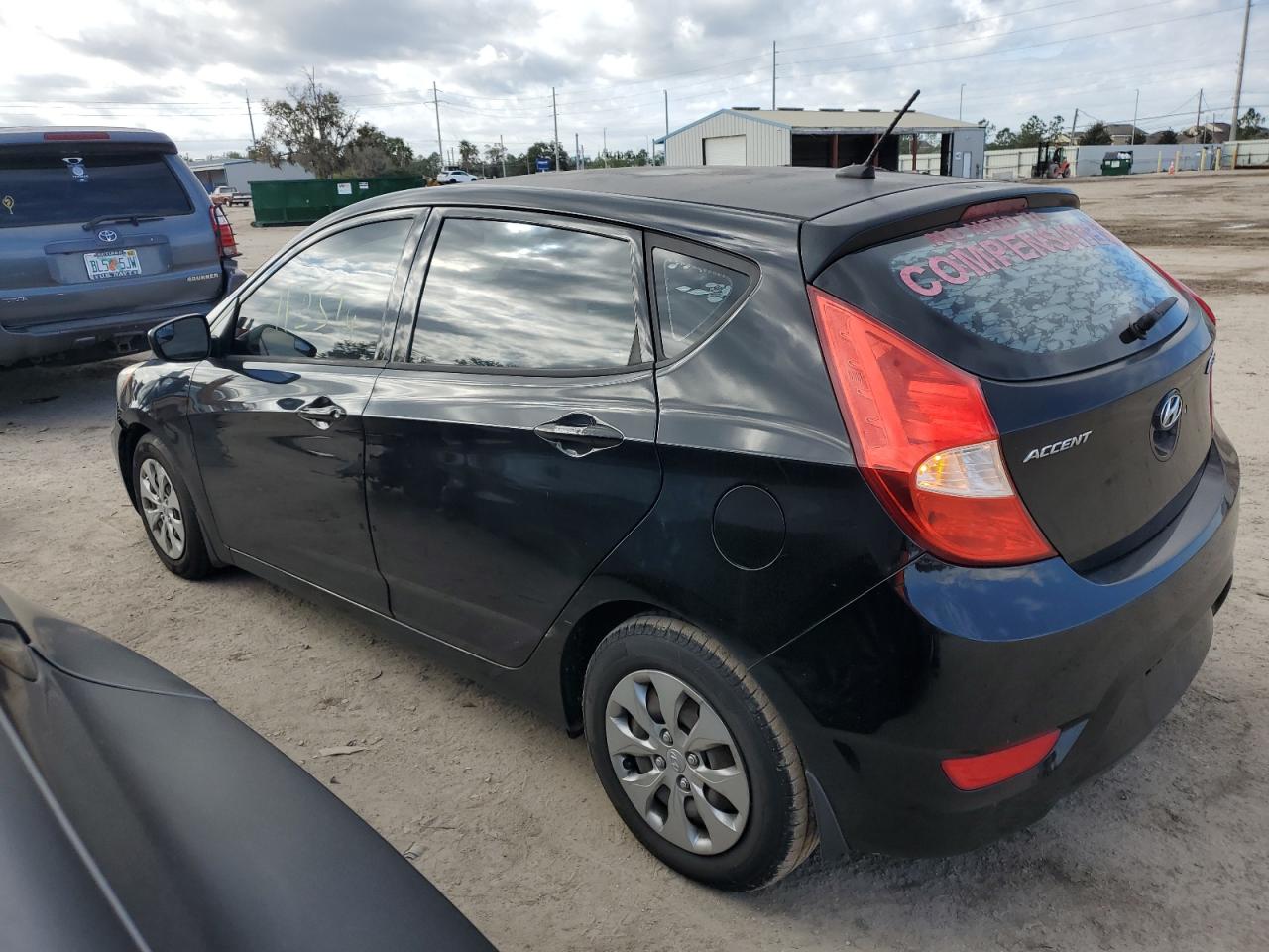 Obraz 2 z 2015 HYUNDAI ACCENT GS 2015 z VIN KMHCT5AE4FU199613