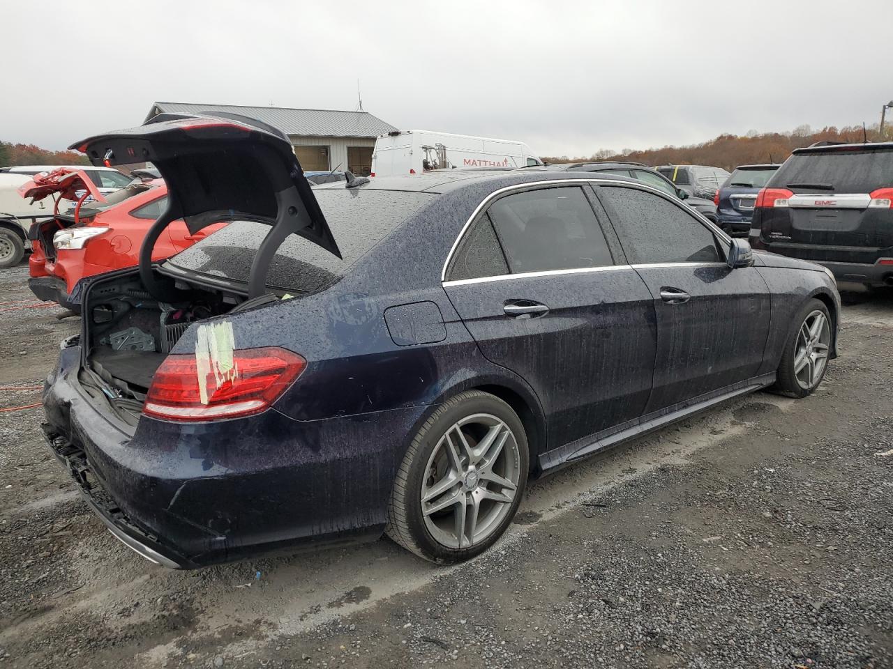 Image 3 of 2015 MERCEDES-BENZ E 350 4MATIC 2015 with VIN WDDHF8JB9FB138025