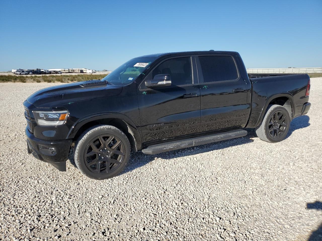 Obraz 1 z 2021 RAM 1500 LARAMIE 2021 z VIN 1C6RREJT9MN590024