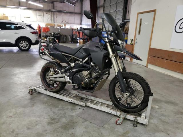 2011 APRILIA DORSODURO 750 2011 image